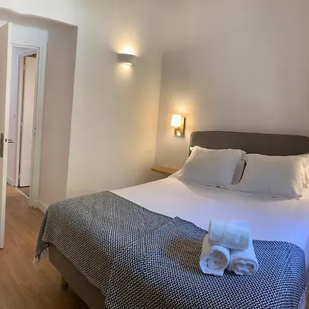 Les Pins De Santa Giulia * 포르토베쉬오