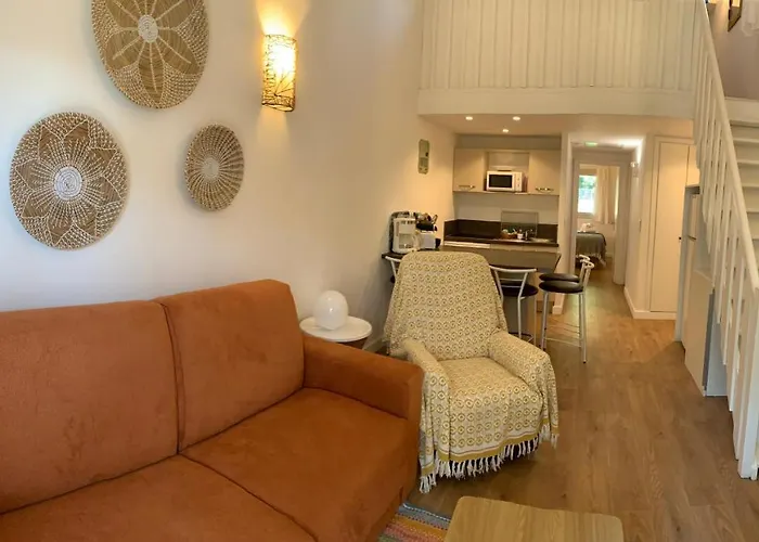 Les Pins De Santa Giulia Hébergement de vacances Porto-Vecchio (Corsica)