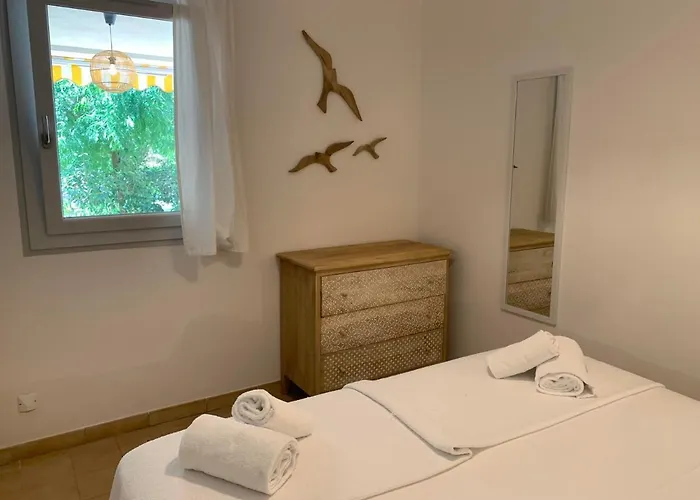 Hébergement de vacances Les Pins De Santa Giulia *