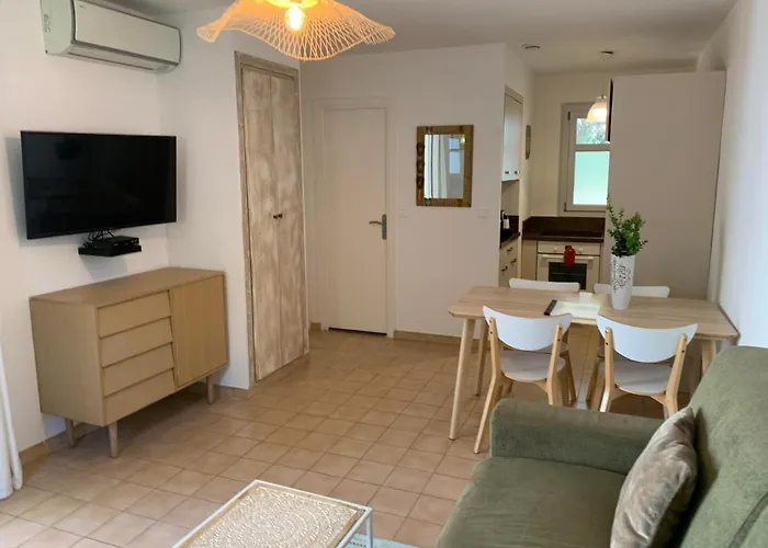 Les Pins De Santa Giulia Hébergement de vacances