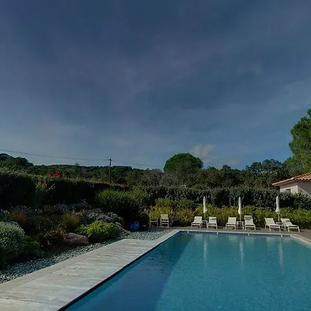 Feriehus Les Pins De Santa Giulia *