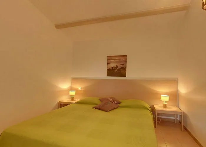 Vakantiehuis Les Pins De Santa Giulia