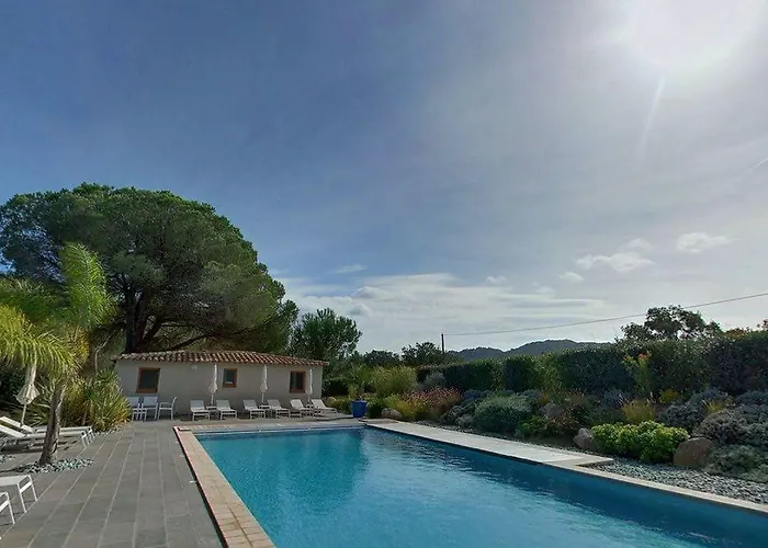 Les Pins De Santa Giulia Порто-Веккьо