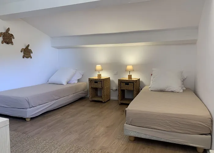 Vakantiehuis Les Pins De Santa Giulia Porto-Vecchio (Corsica)