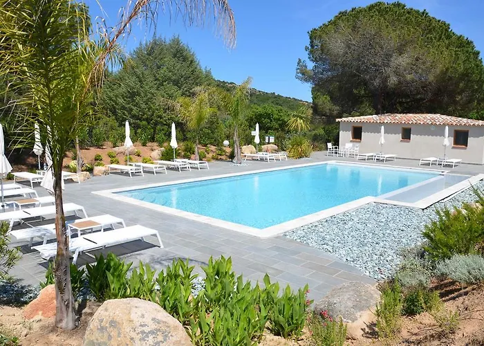 Les Pins De Santa Giulia Дом отдыха *