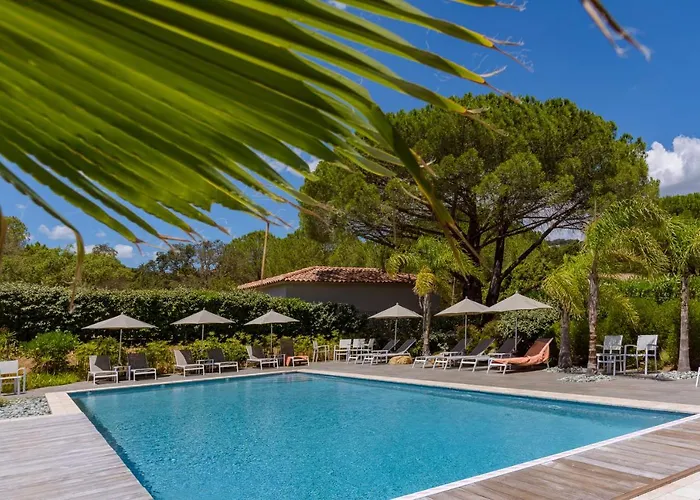 Les Pins De Santa Giulia Дом отдыха *